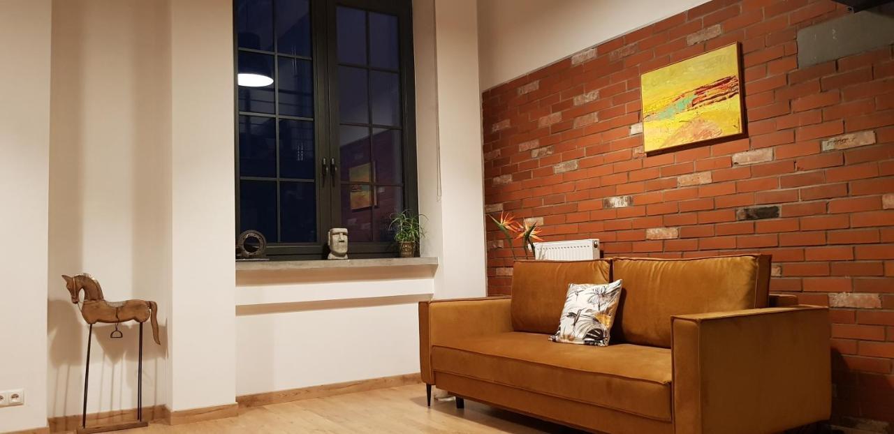 Loft Hiellego Daire Zyrardow Dış mekan fotoğraf