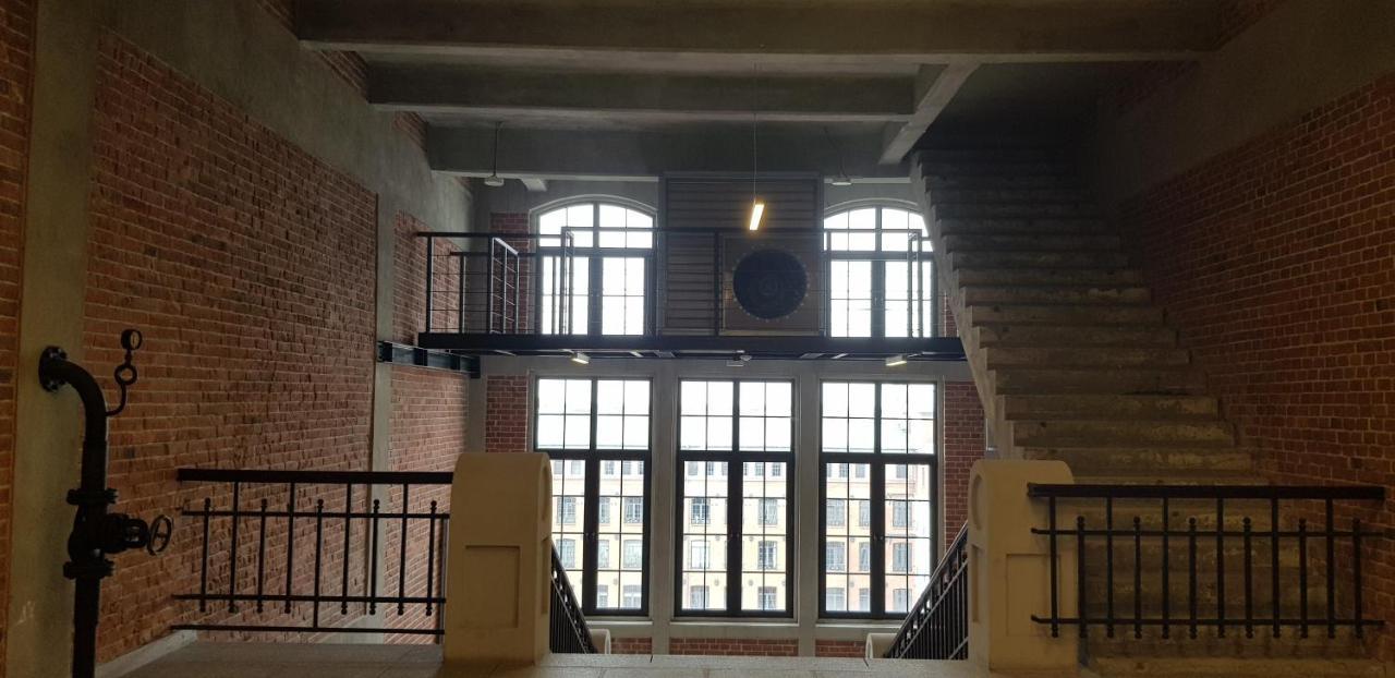 Loft Hiellego Daire Zyrardow Dış mekan fotoğraf